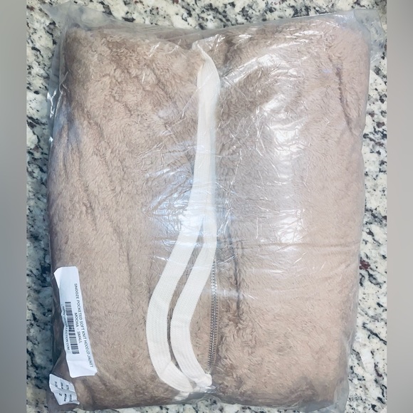 NIB HYFVE HYFVE HYFVE SNOOZE POCKETED SOFT KNIT HOODED JACKET🧥-MOCHA🤎, S, BNIB - Picture 6 of 7